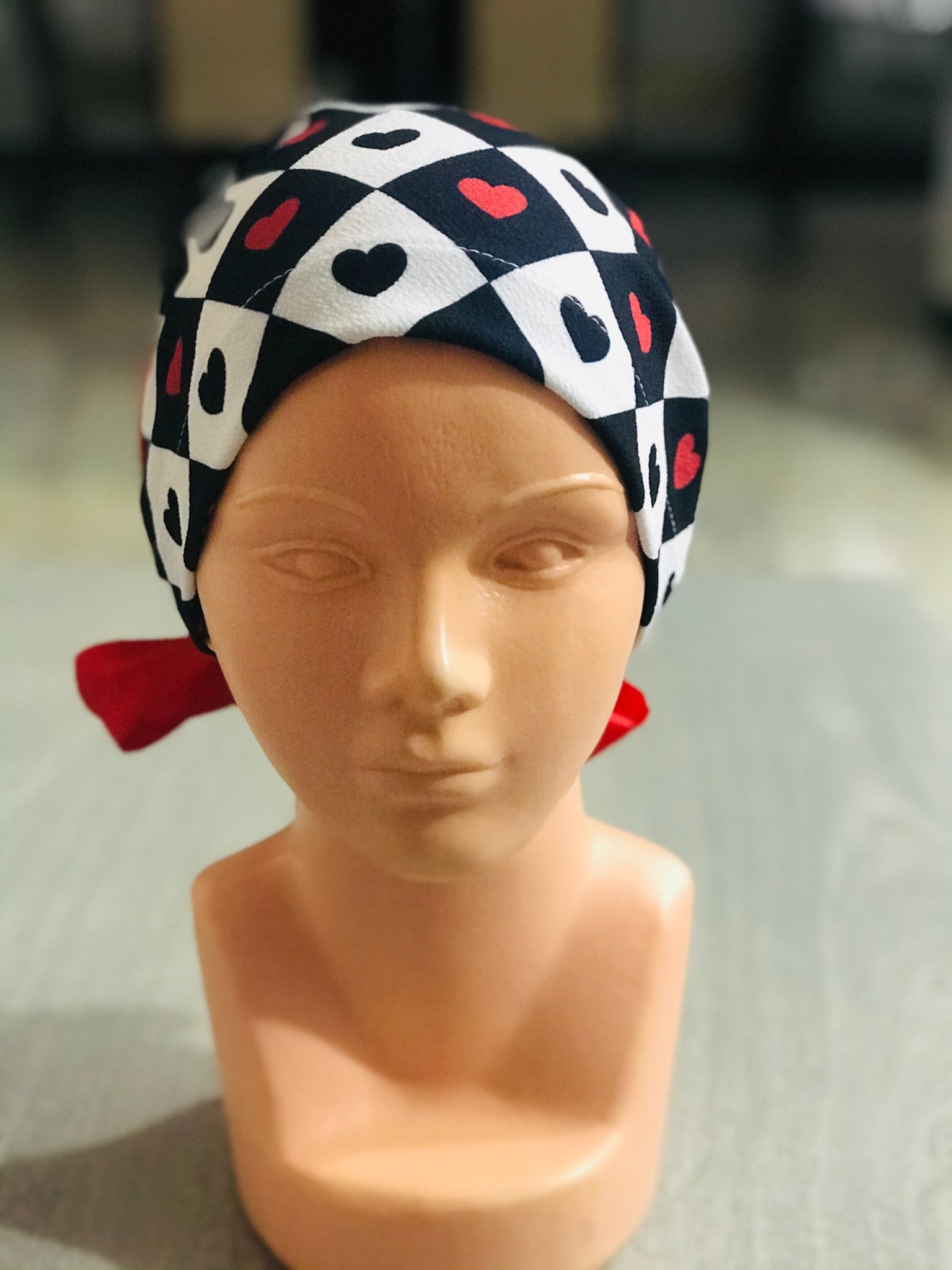 GORRO QUIRÚRGICO AJEDREZ ROJO