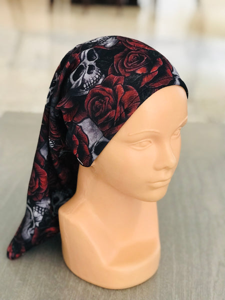 GORRO QUIRÚRGICO CALAVERAS ROJAS